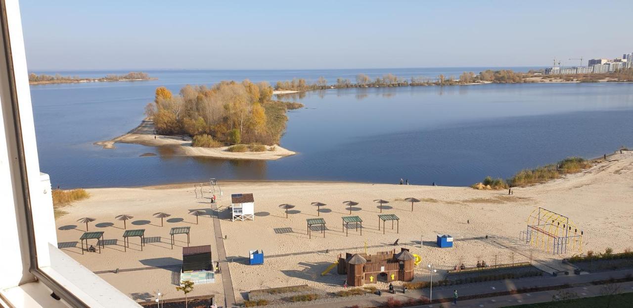 Apartament Near Dnieper Cherkasy Exterior foto